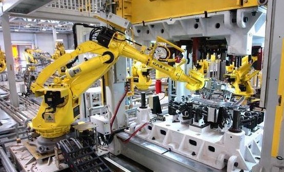 中国工业机器人在混战中追赶 直面进击2025 